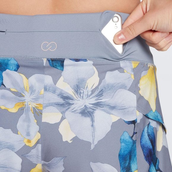 NWT CALIA Women's Anywhere Printed Petal Hem Shorts - Picture 3 of 9